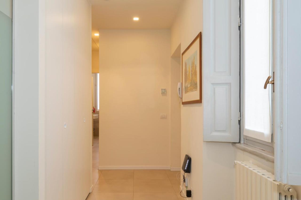 Luxury Apartment Near Duomo Italia 38 Milan Exterior photo